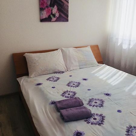 Cozy Apartment Near The Airport "Kyiv" Kültér fotó