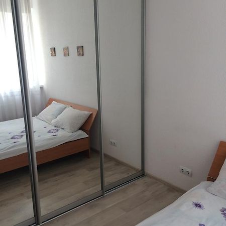 Cozy Apartment Near The Airport "Kyiv" Kültér fotó